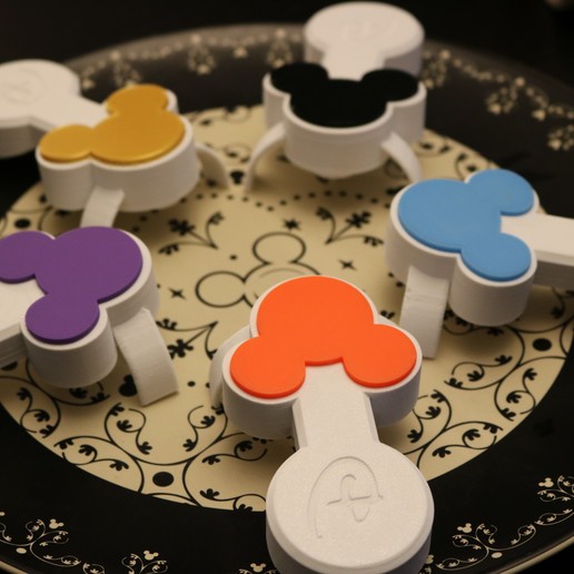 Download 3MF file Disney Mickey Mouse foaming hand soap dispenser